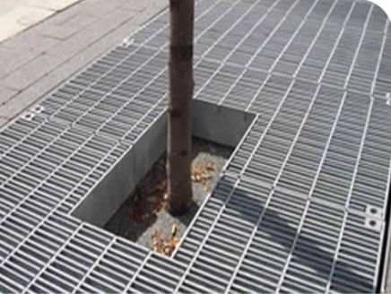 내구성 강철 격자 디자인으로 프리미엄 나무 수영장 덮개