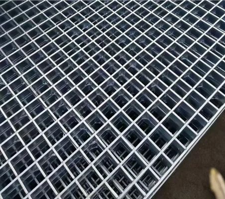 핫 DIP 젤리화 catwalk serrated Grating 금속 통로 스테인리스 스틸 웰드 바 플랫폼 철 Grating