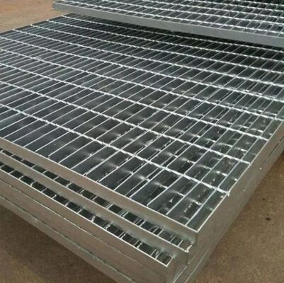 Heavy Duty Hot Dip Galvanized Steel Grating with Slip-Resistant Surface for Industrial Walkways