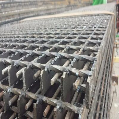 중량 50 * 8mm 가로화 된 강철 Grating 배수 덮개 높은 부하 배수 응용 프로그램